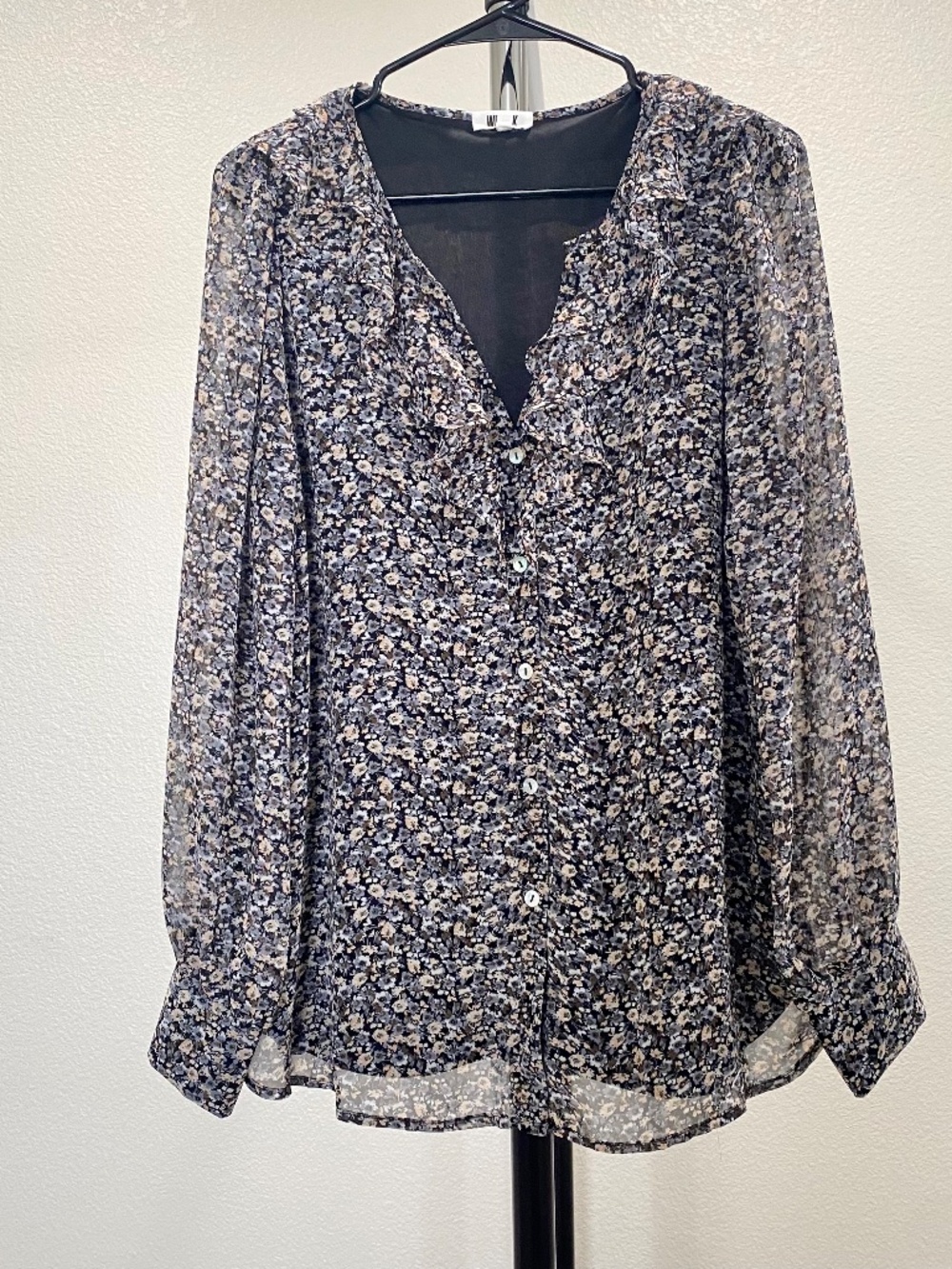 West K Womenʻs Sheer Long Sleeve Dainty Floral Button Up Ruffle-Front Blouse XL